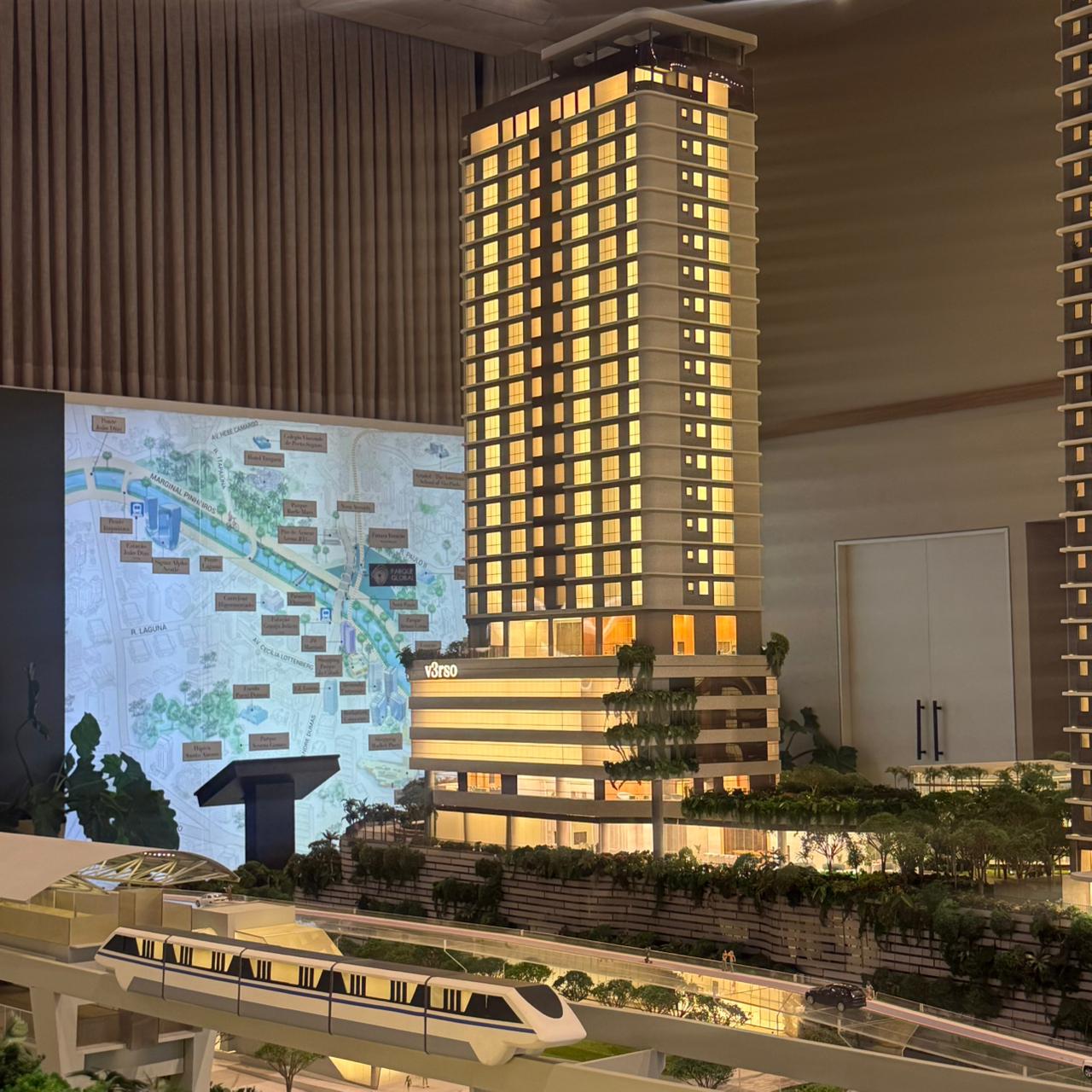 V3RSO Hotel Emiliano
